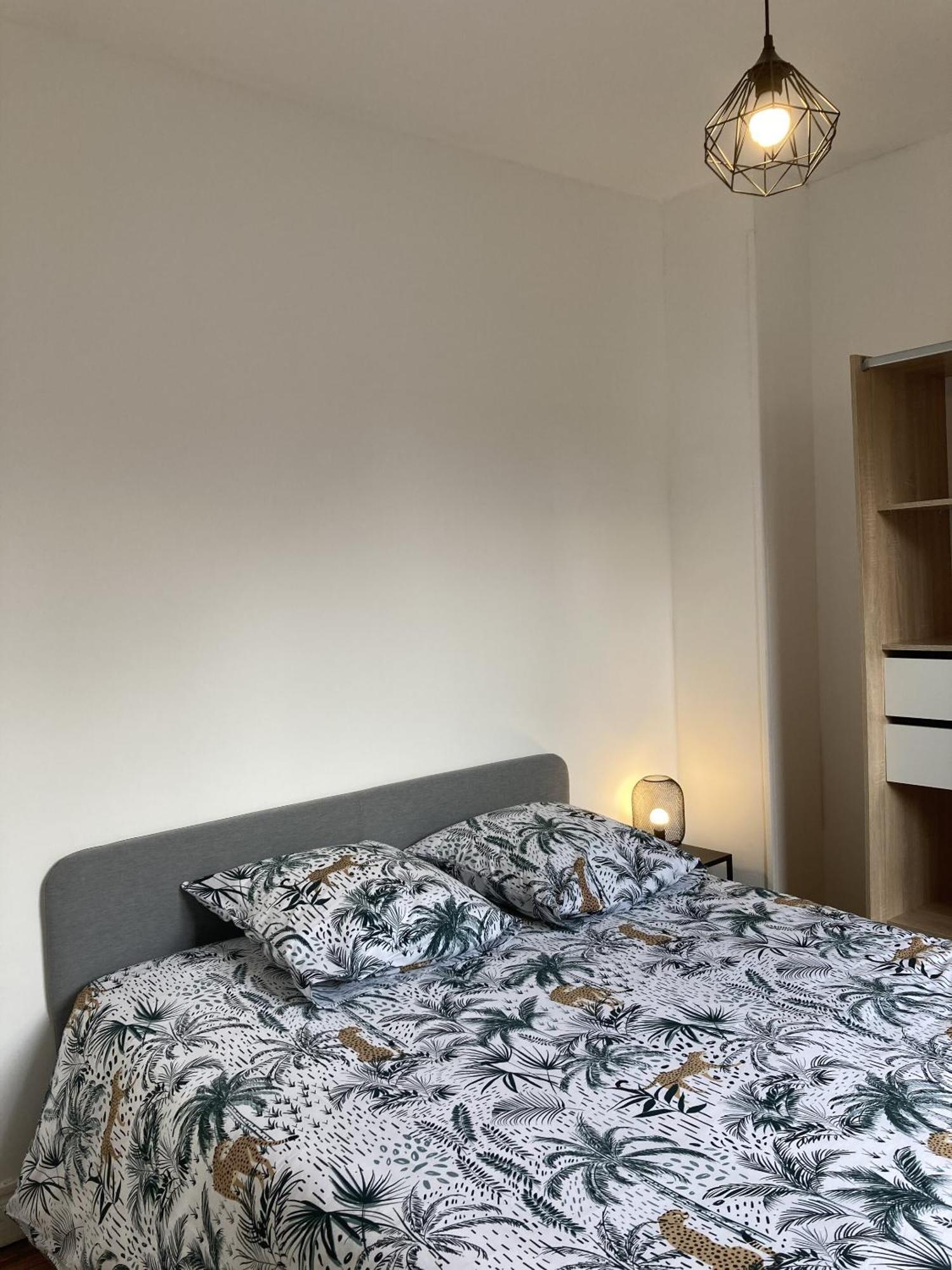 Location Appartement Des Pyrenees Borderes-sur-l'Echez Cameră foto